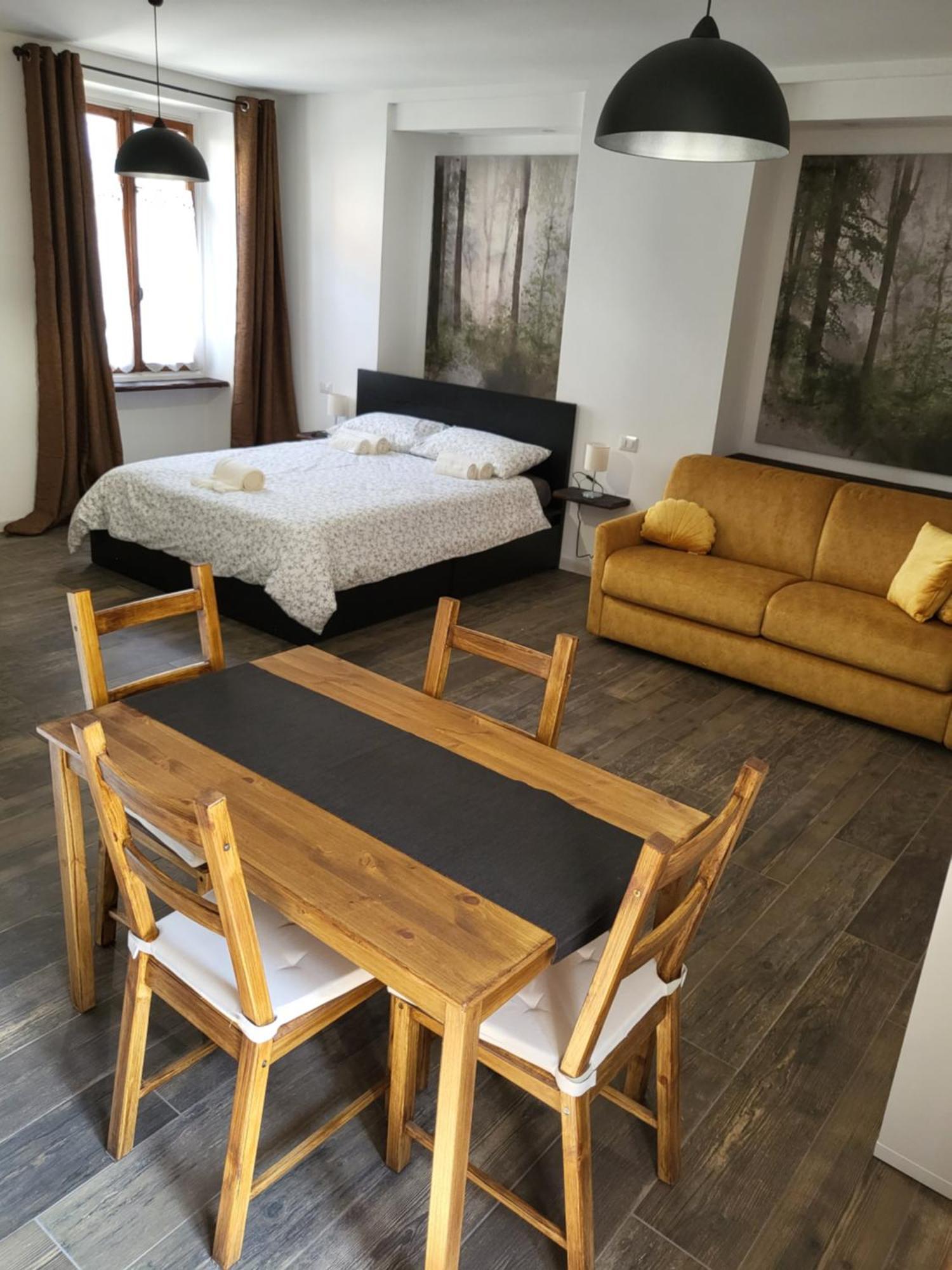 Alloggio Delizioso Domodossola Rooms מראה חיצוני תמונה